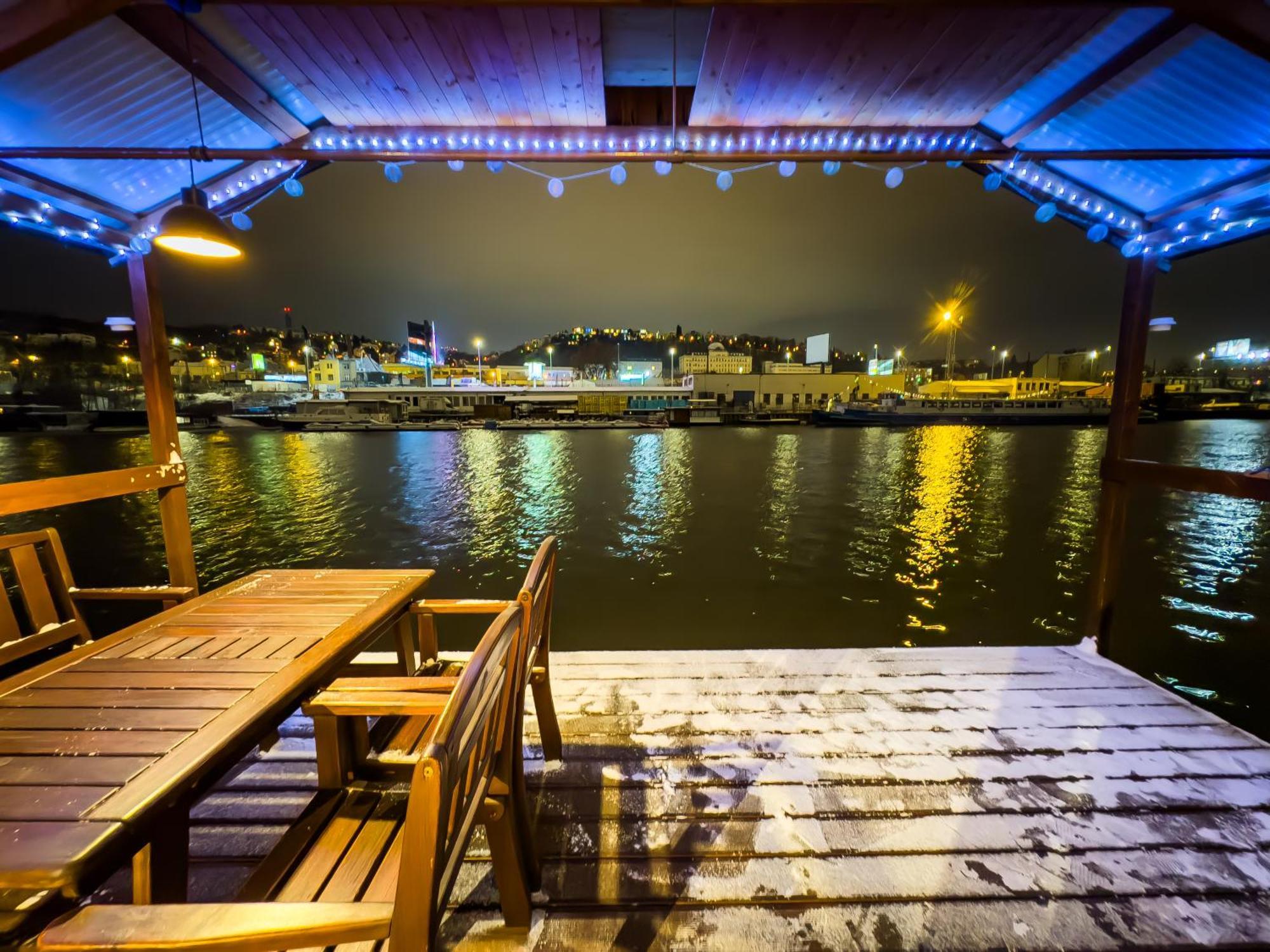 Hotel na wodzie Houseboat Franklin - Houseboats Benjamin & Franklin Praga
